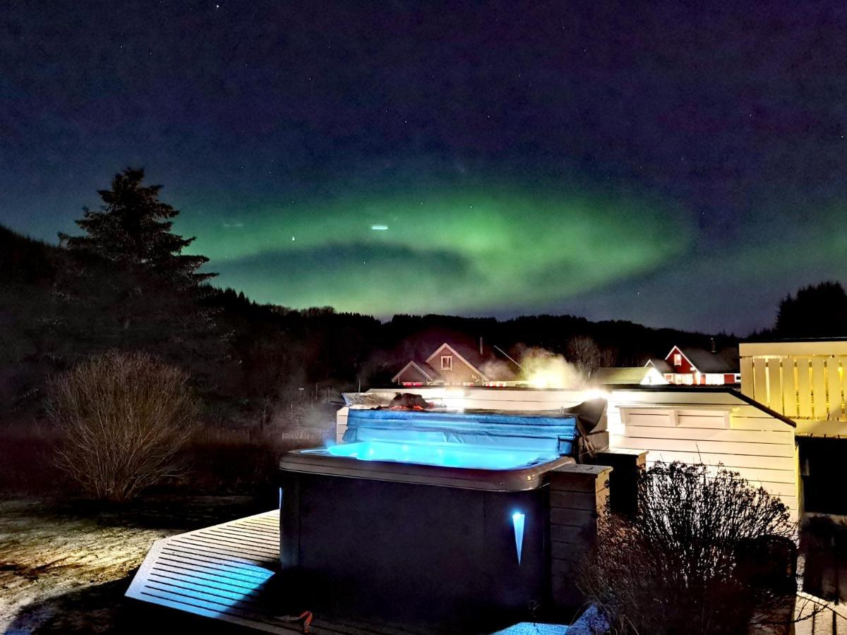 Banpim hillside Lofoten Gravdal  Eksteriør bilde